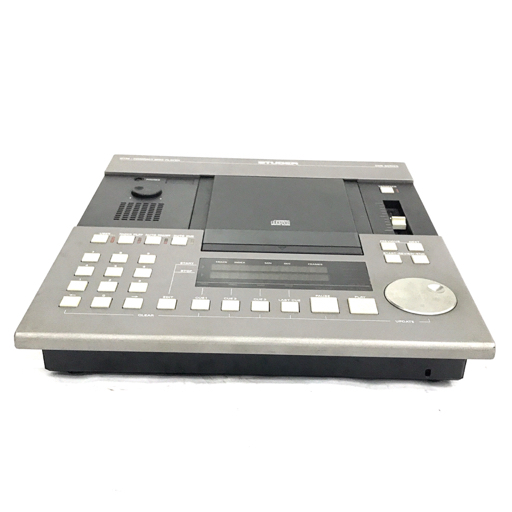 STUDER D730 コンパクトディスクプレーヤー